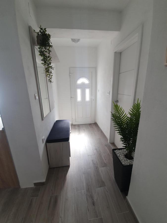 Appartamento Amama Brodarica  Esterno foto